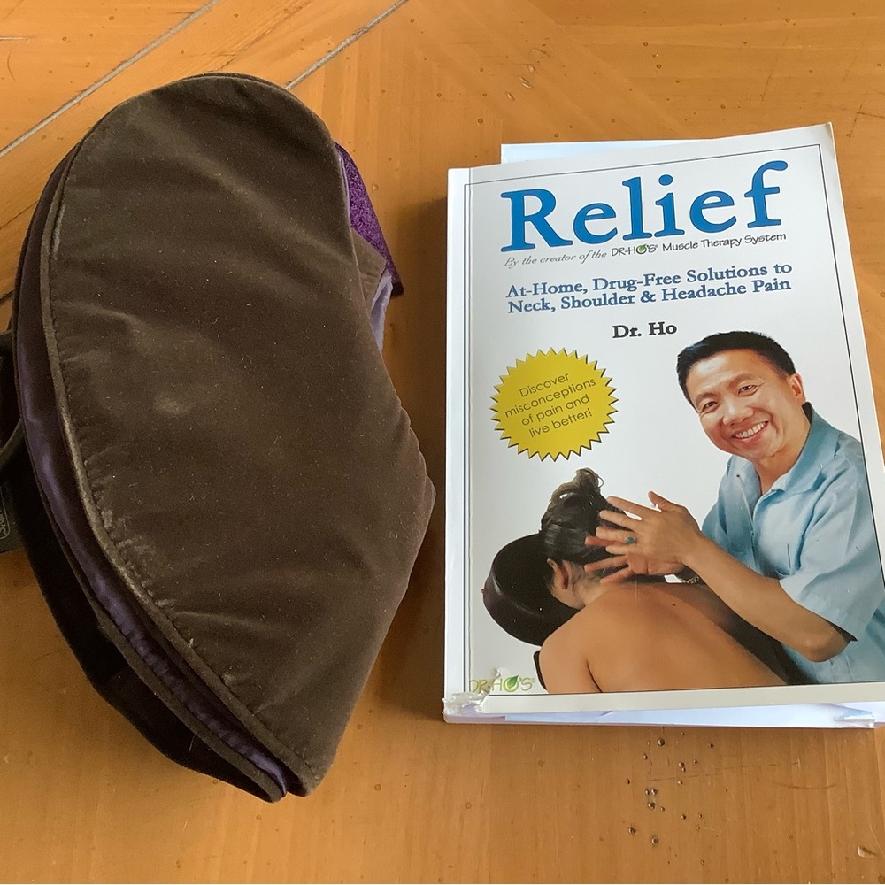 Comfortable Inflatable Neck Support - Purple - Picture 3 of 5